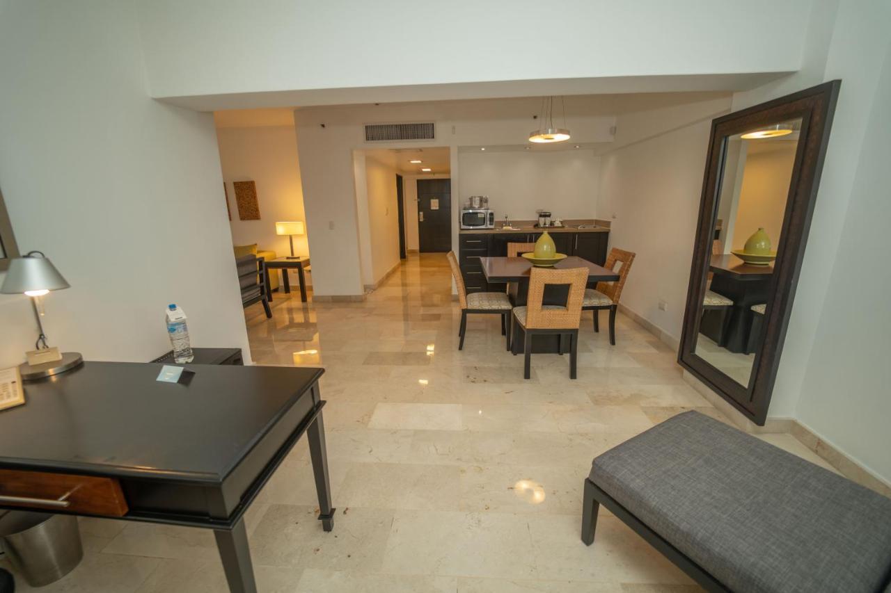 Radisson Hotel Santo Domingo Luaran gambar